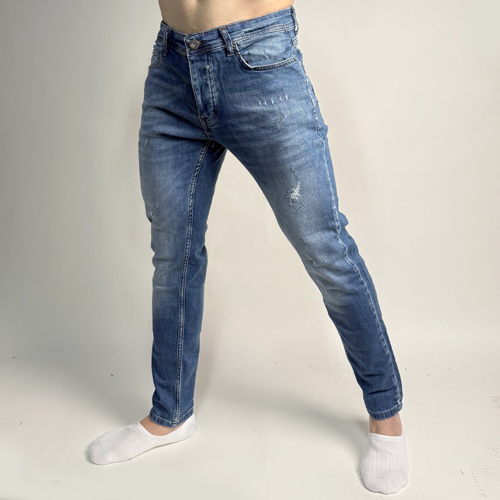 Distressed Jeans #D014