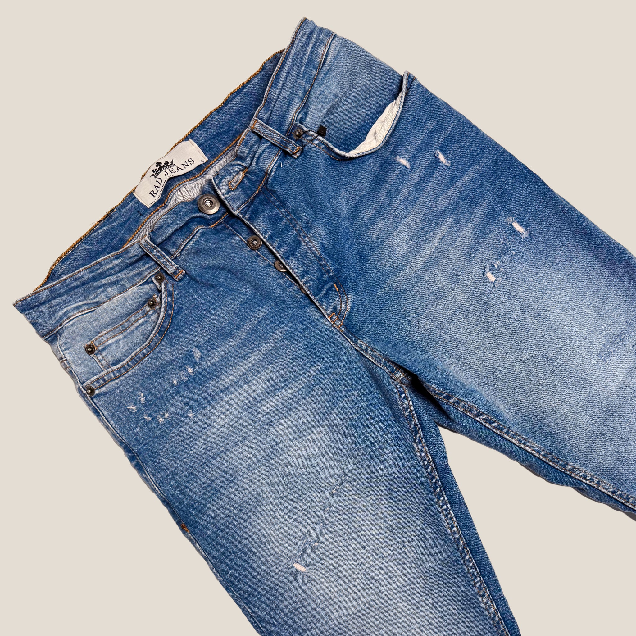 Distressed Jeans #D022