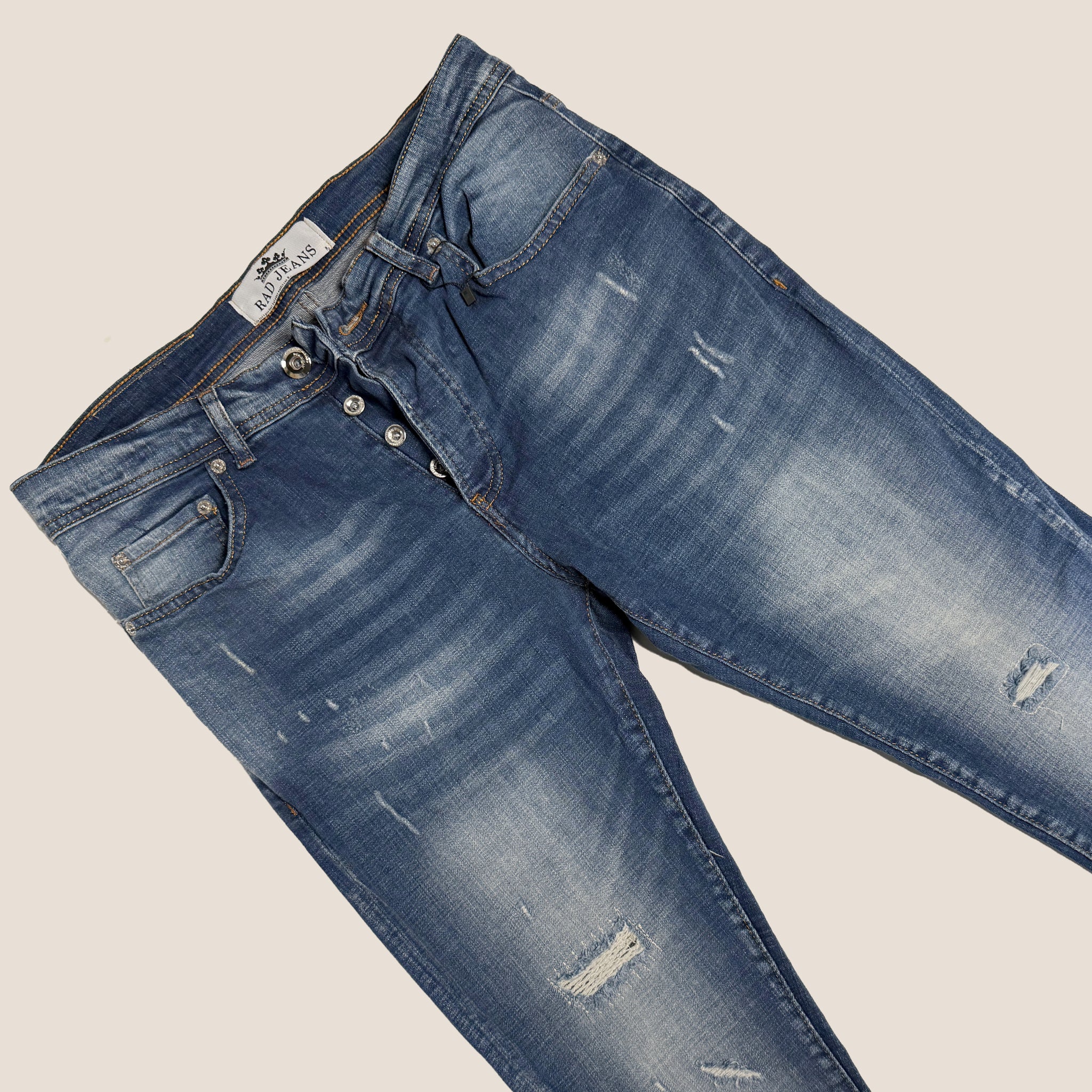 Distressed Jeans #D018