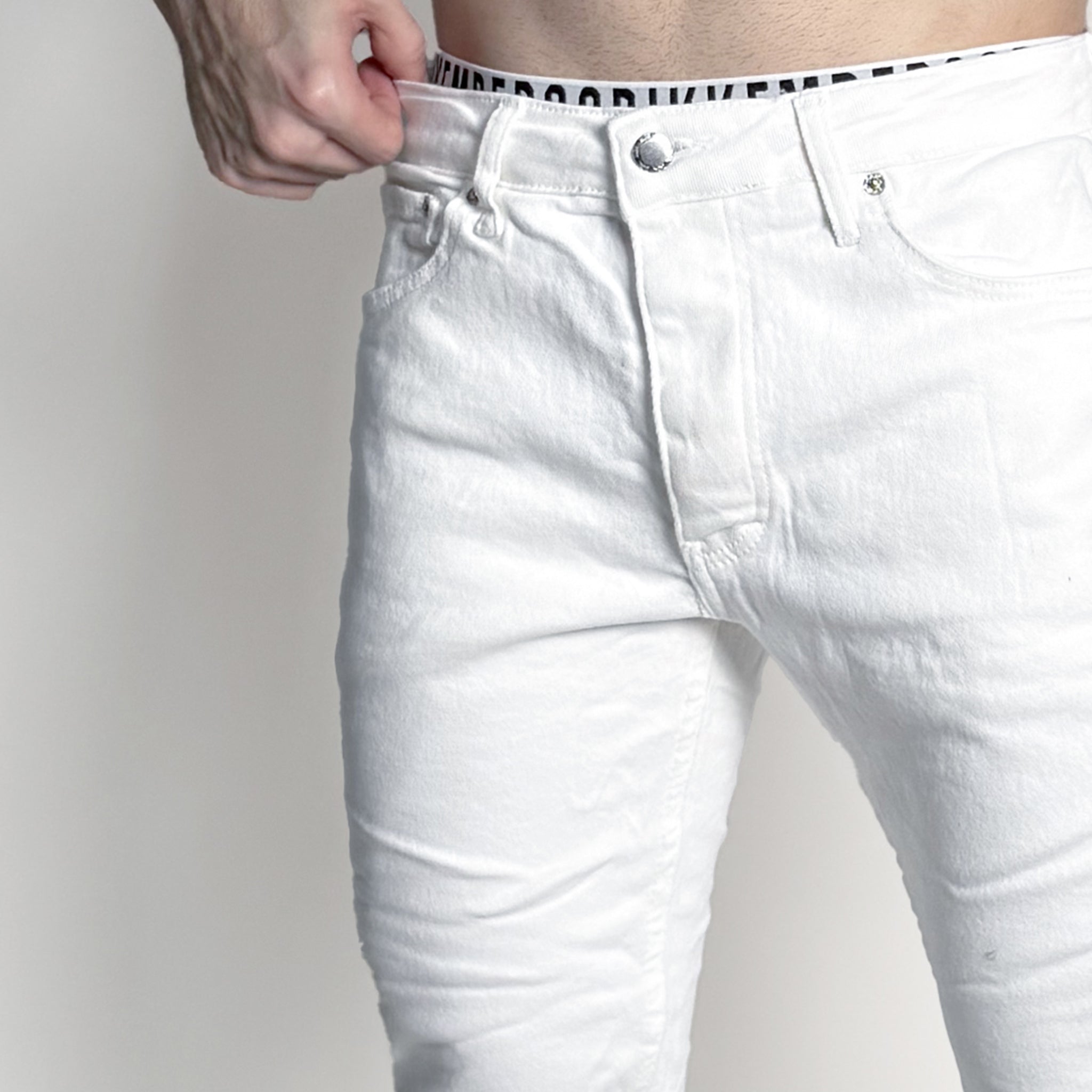 Distressed Jeans #RJ006