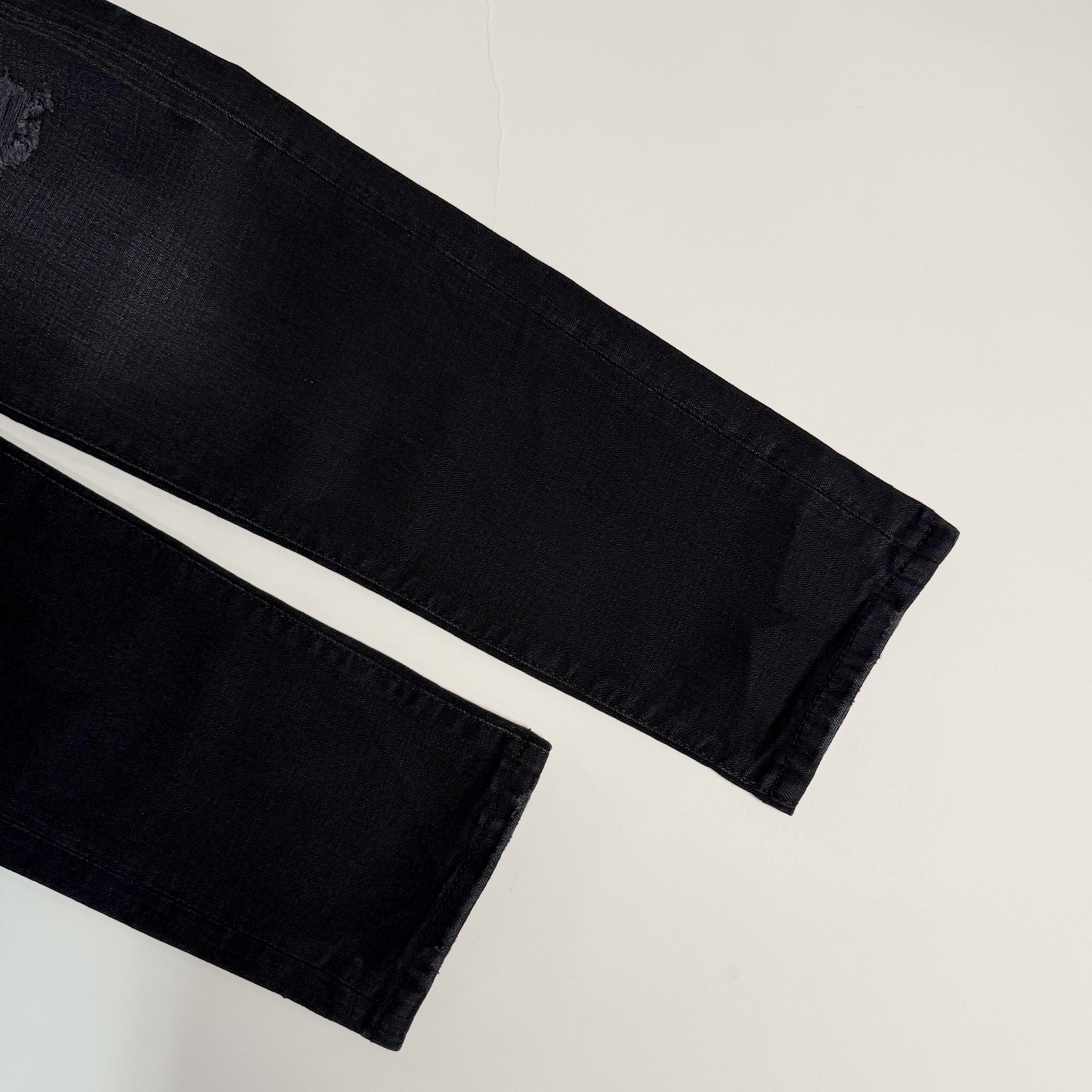Distressed Jeans #D023