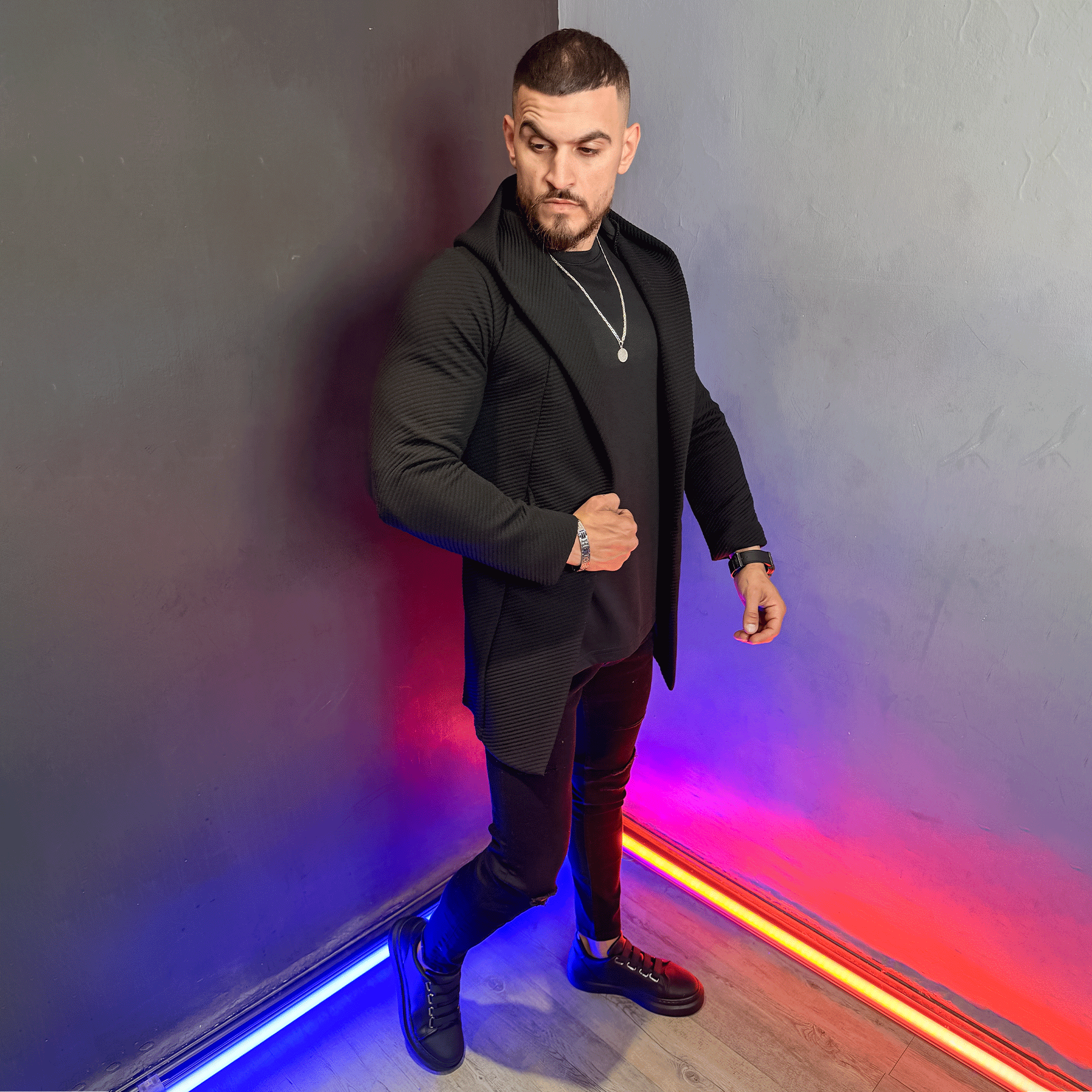 الزي الكامل