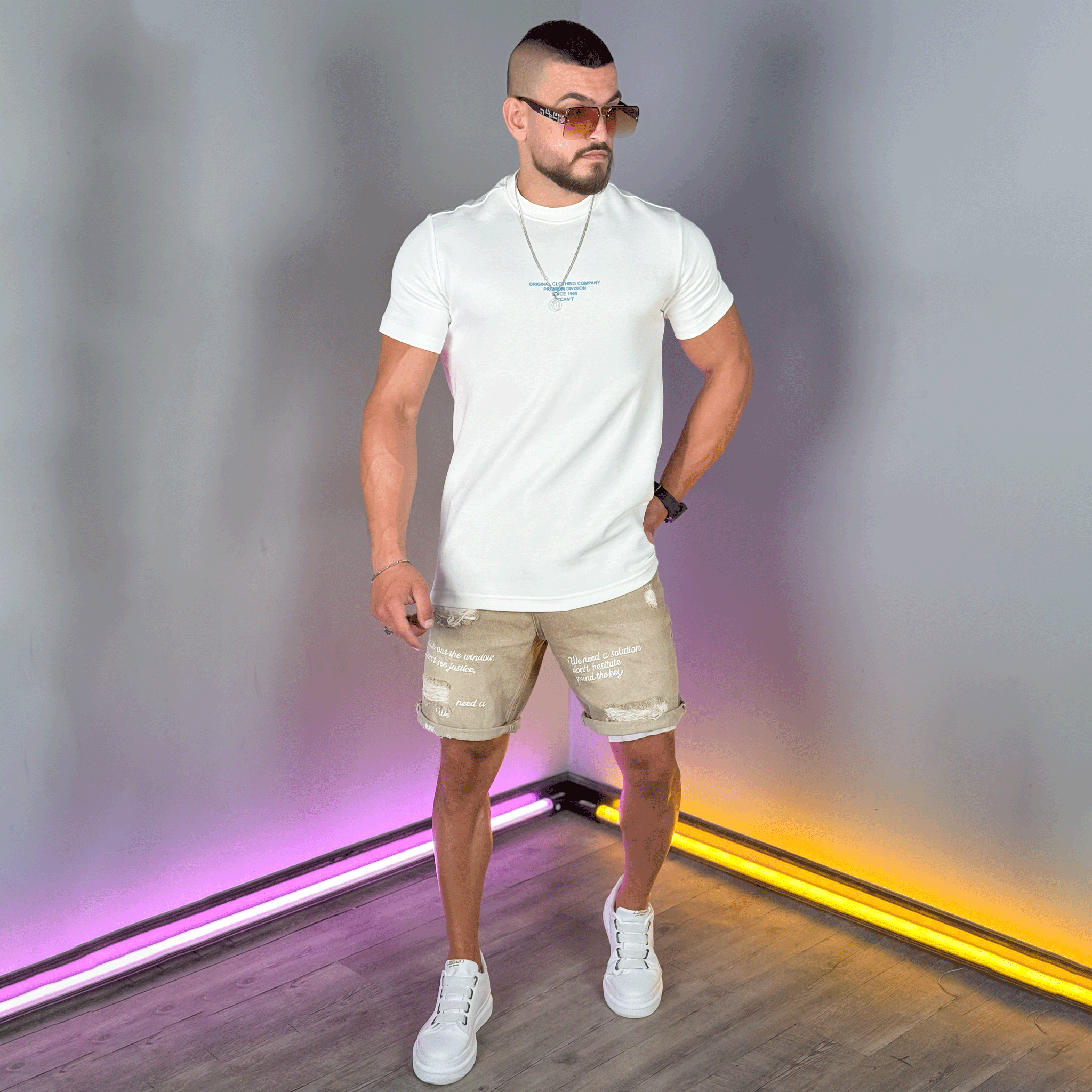 الزي الكامل