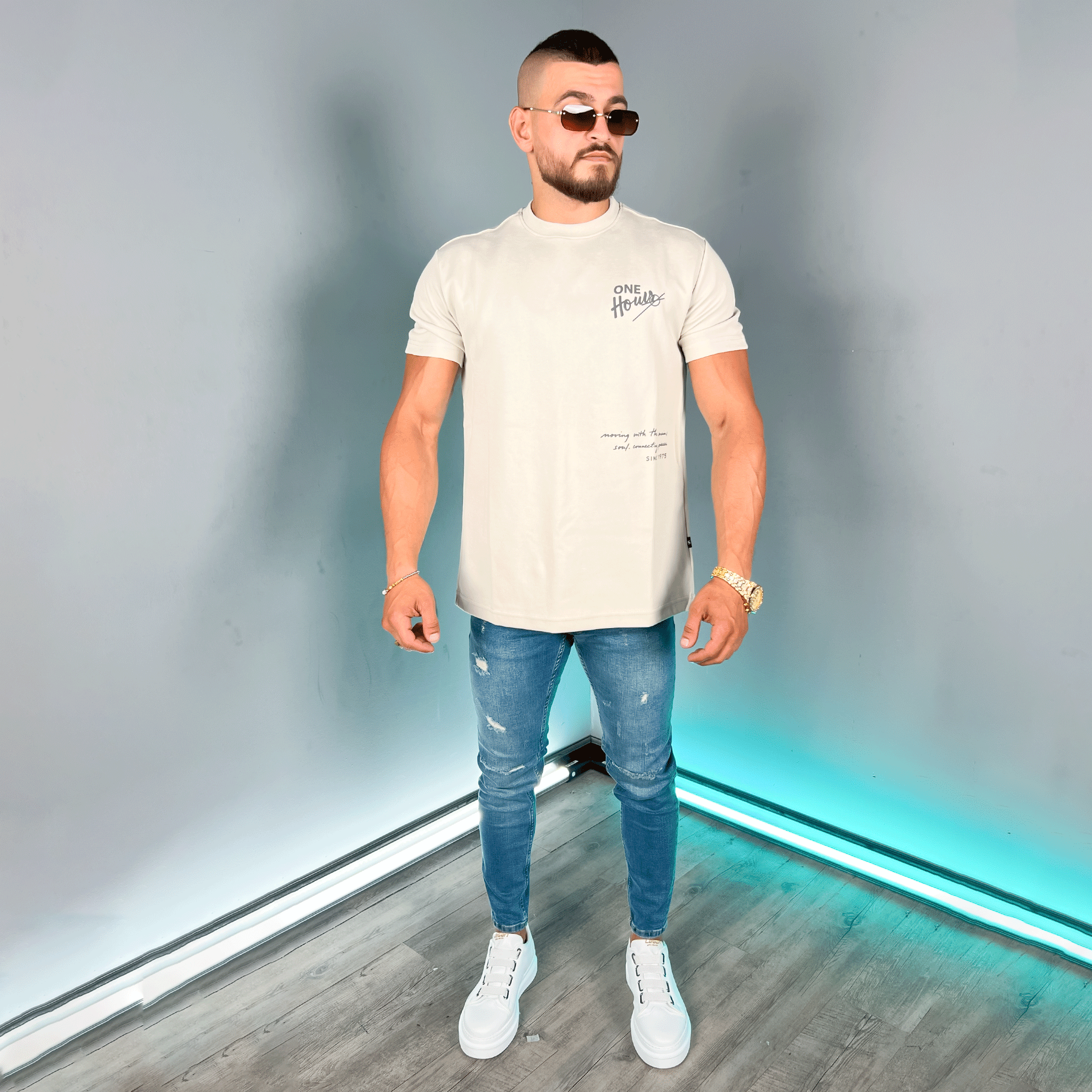 الزي الكامل