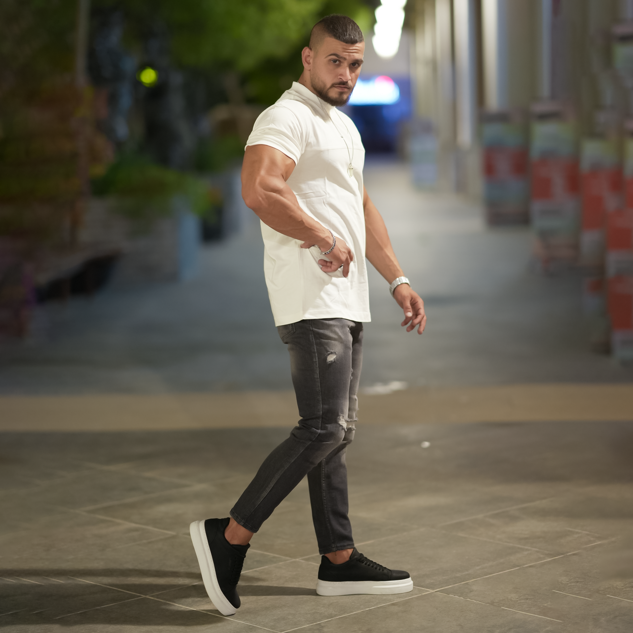الزي الكامل