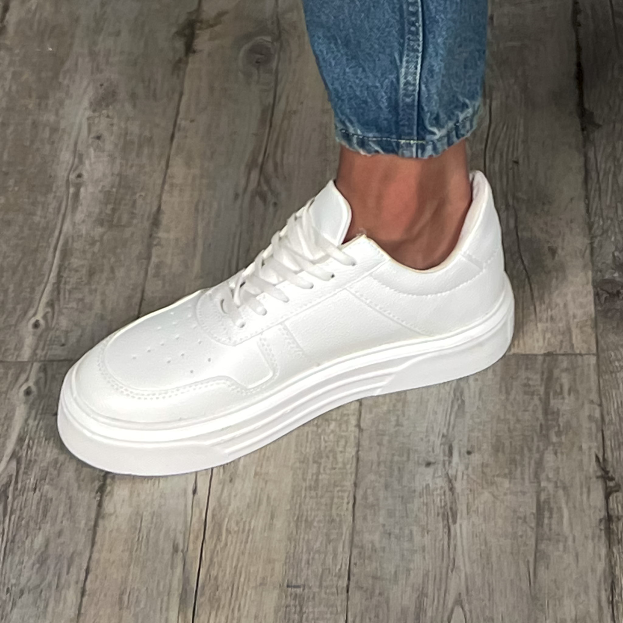 Sport Shoes