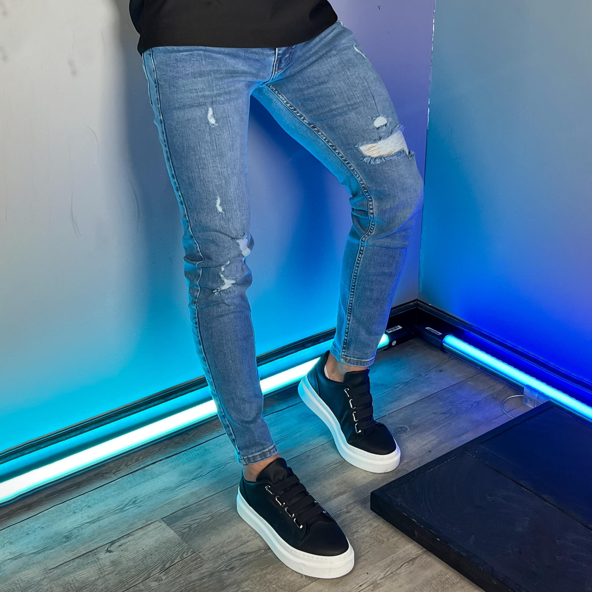 Distressed Jeans