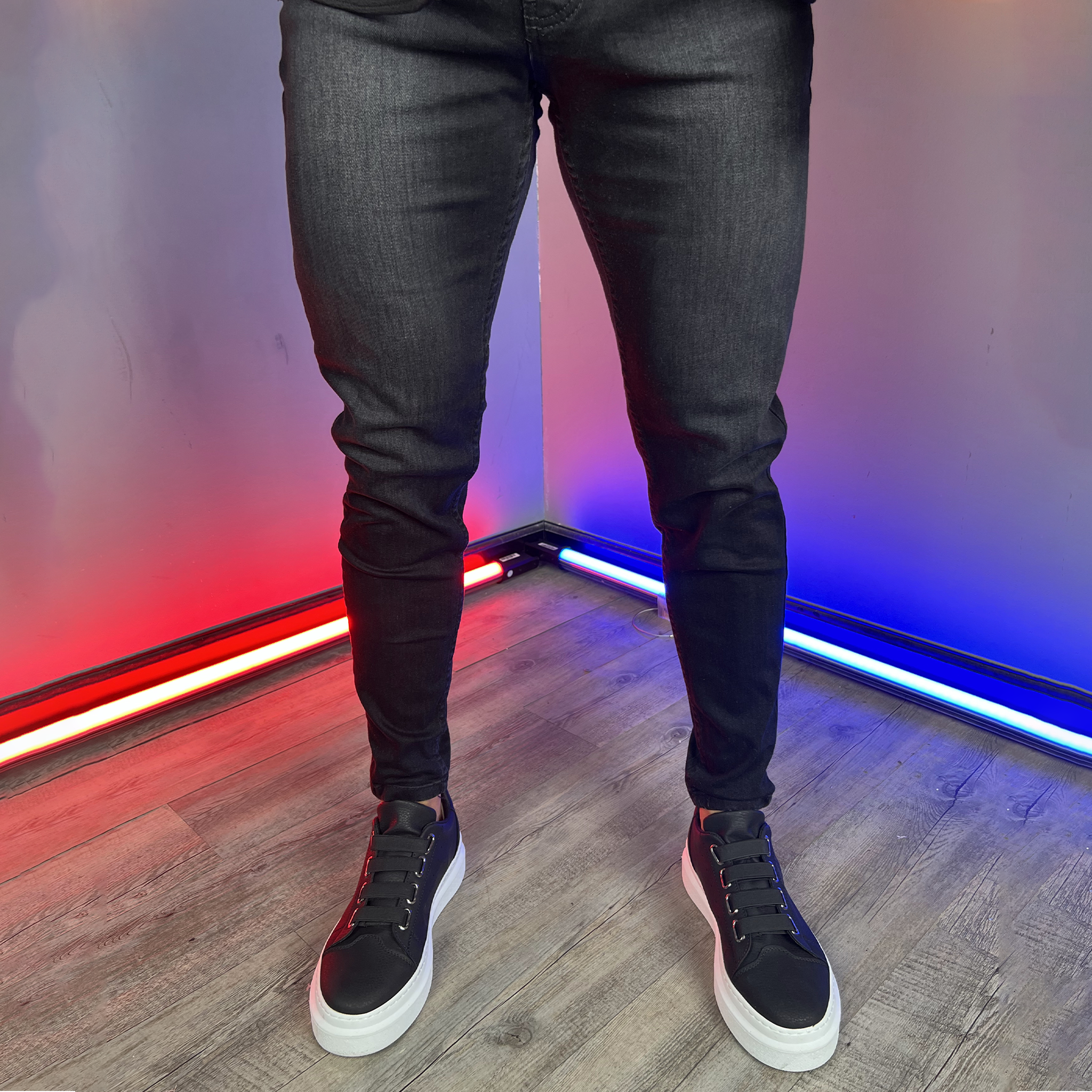 Distressed Jeans