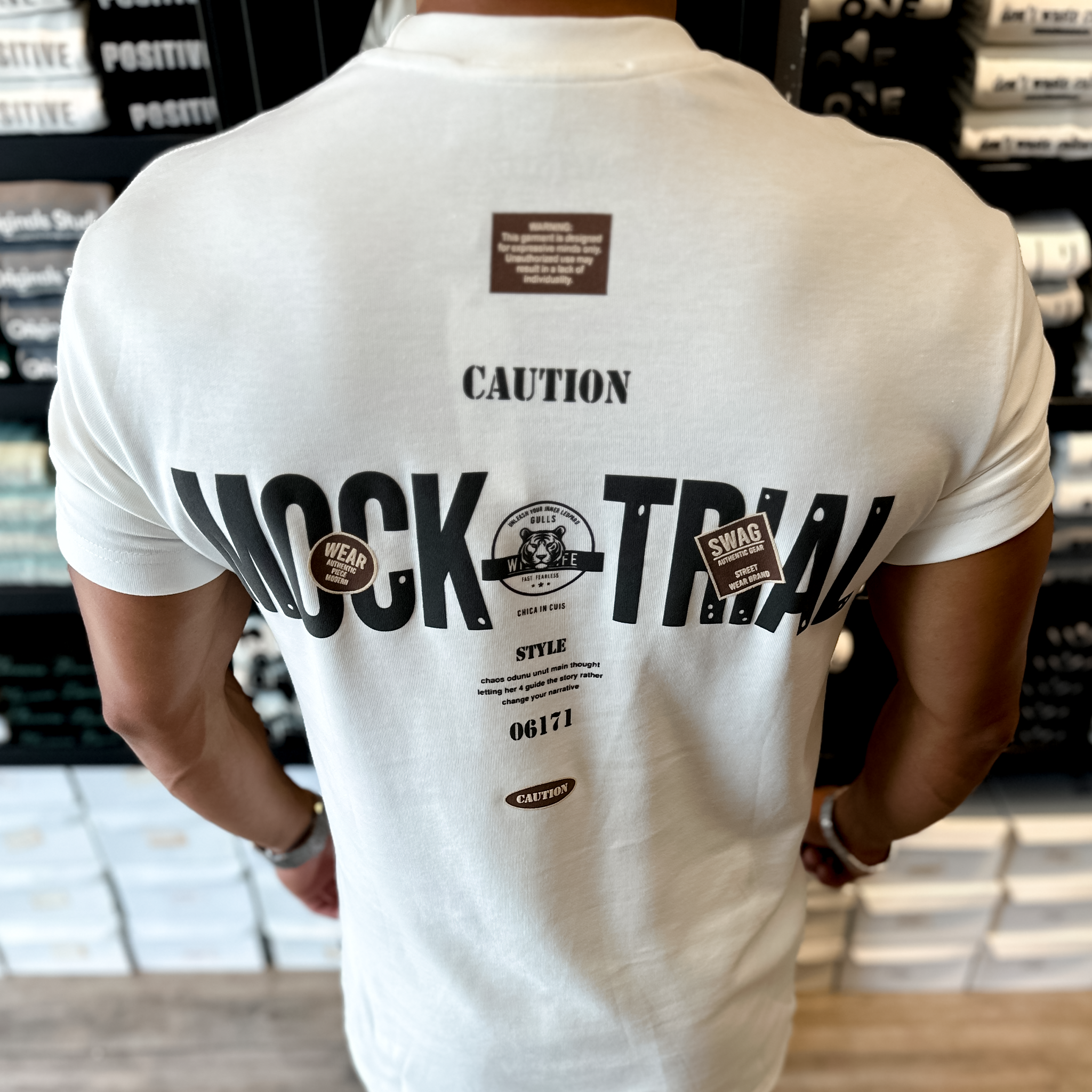 T-Shirt