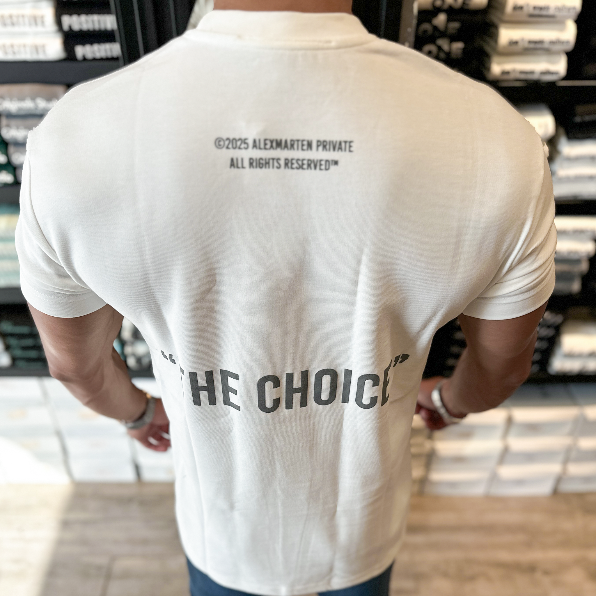 T-Shirt