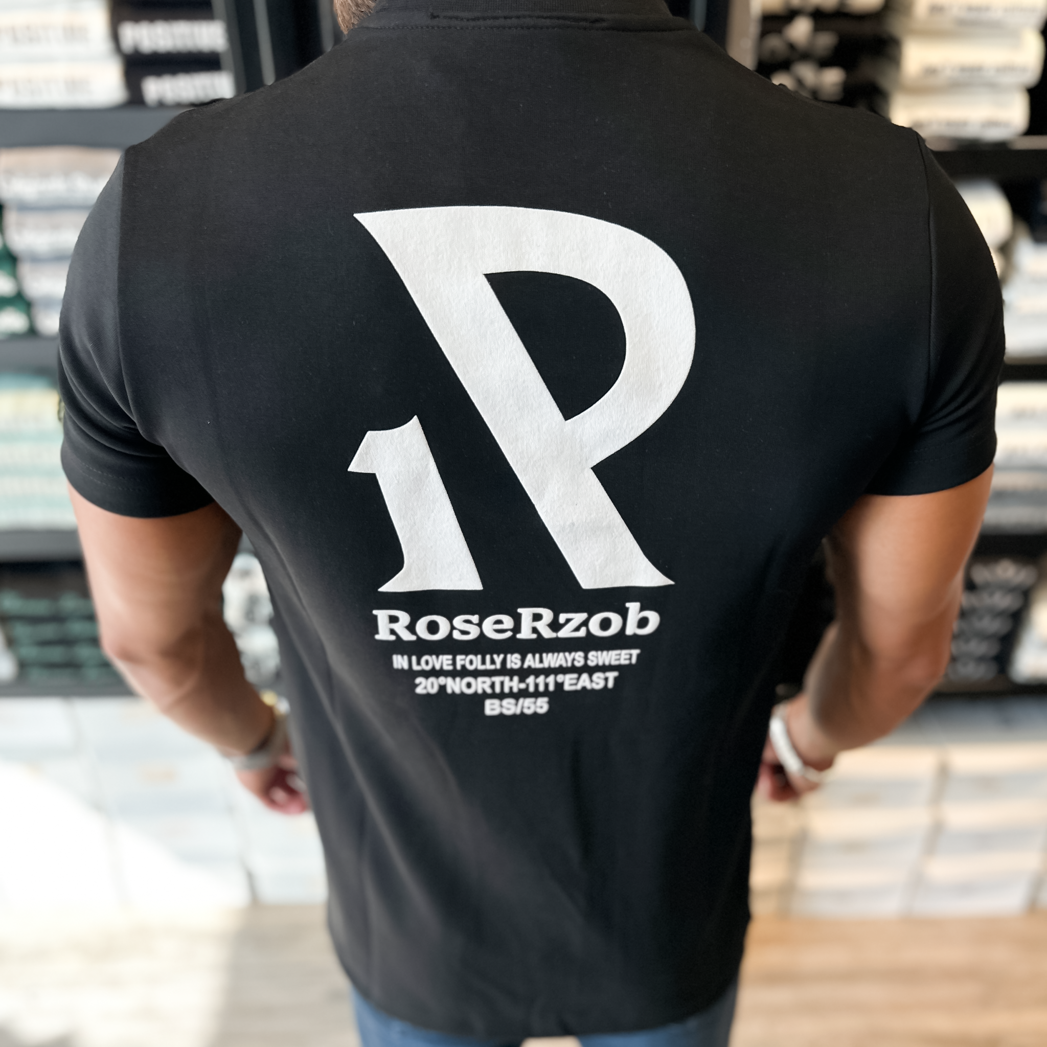 T-Shirt
