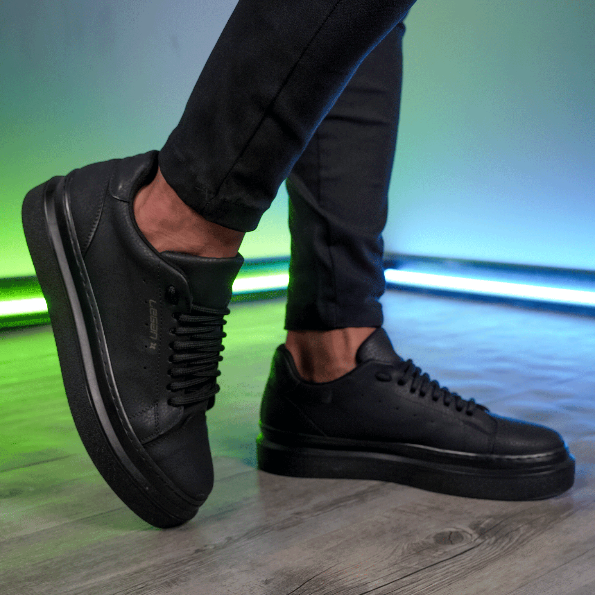 Sport Shoes