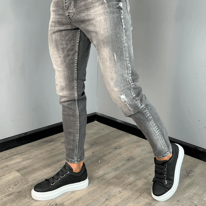 Distressed Jeans