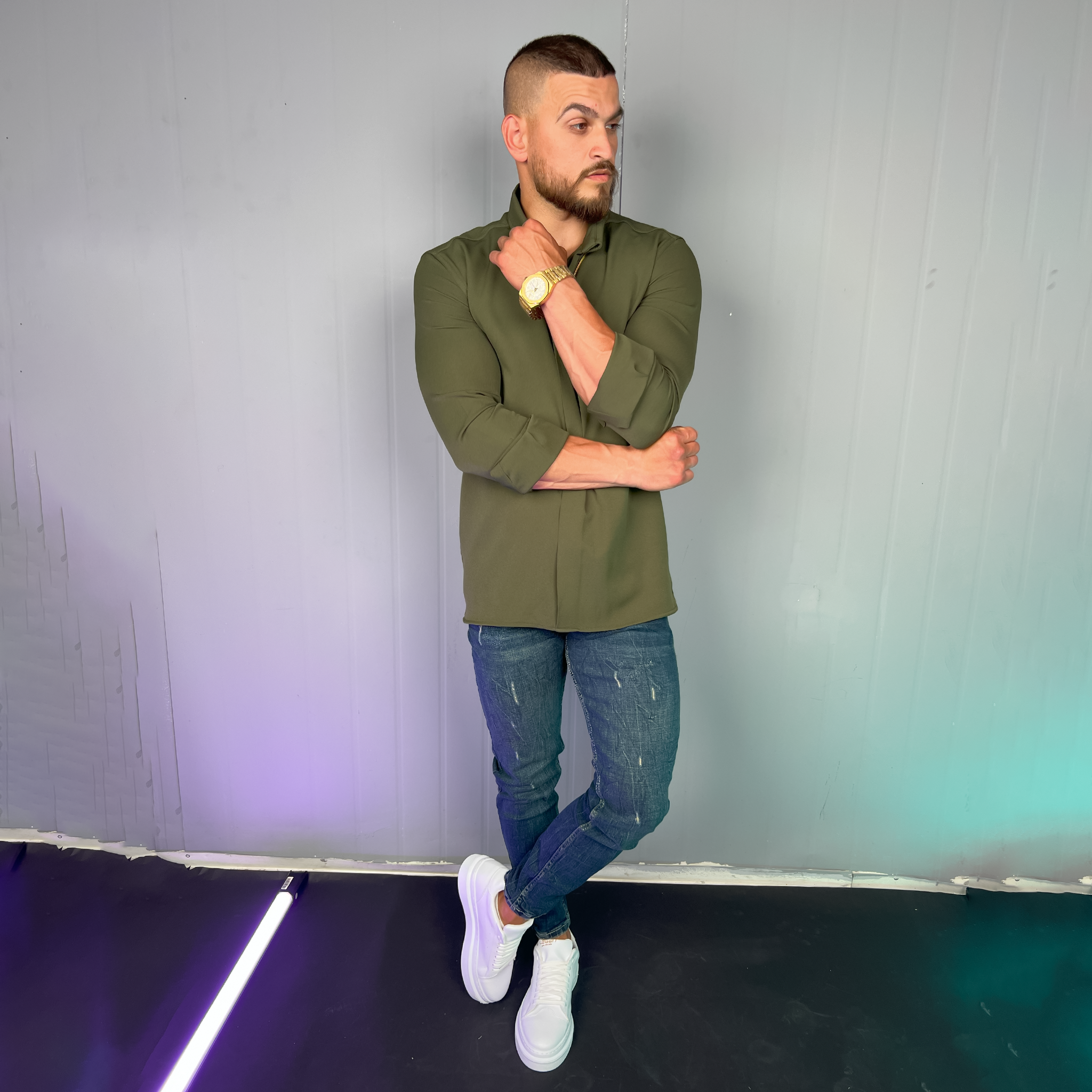 الزي الكامل