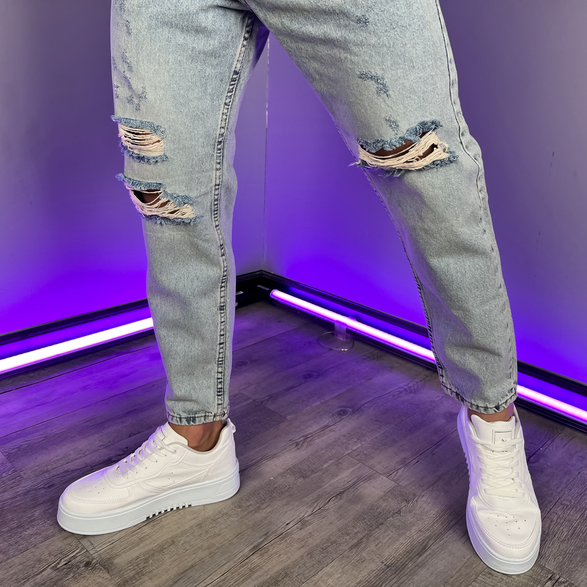 Distressed Jeans