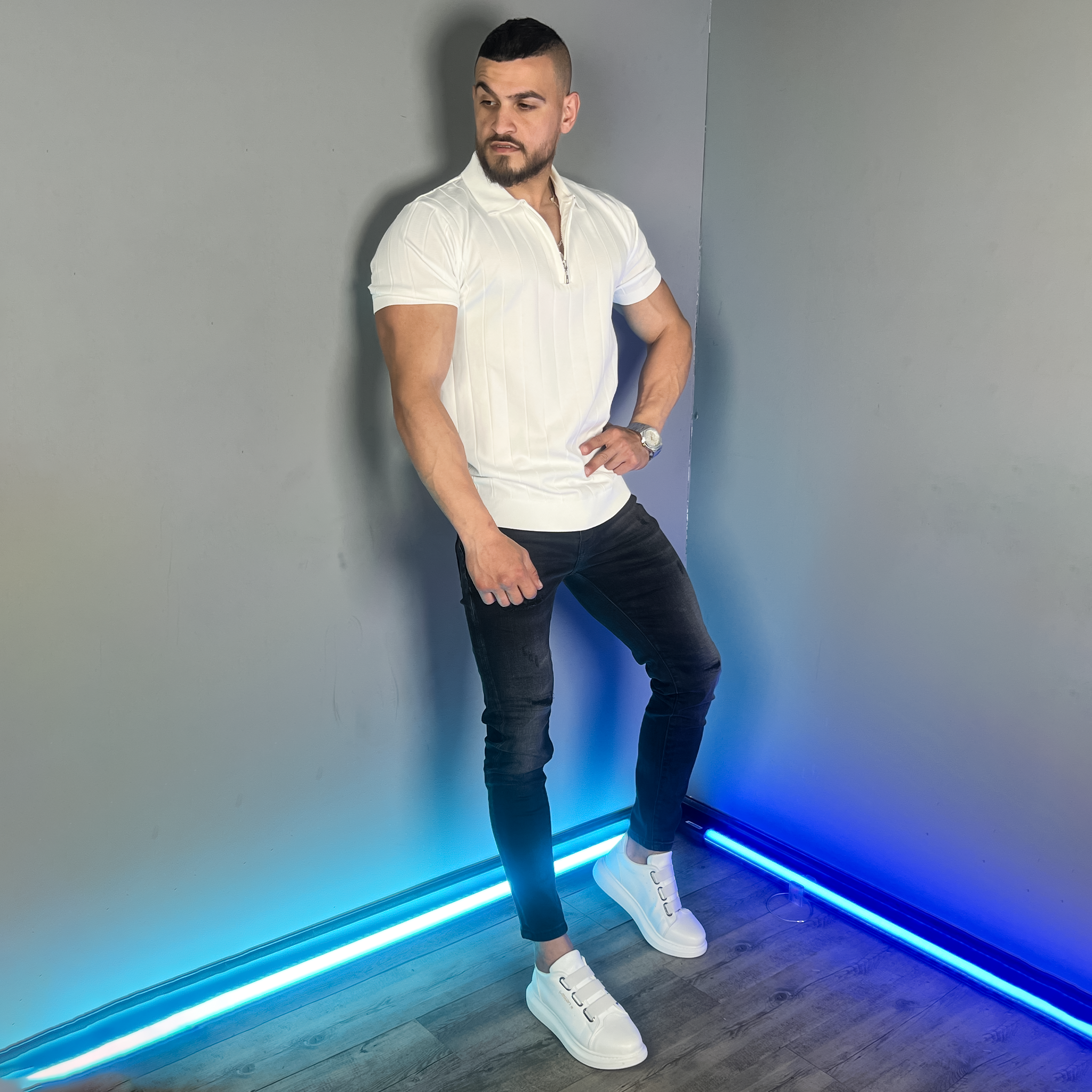 الزي الكامل