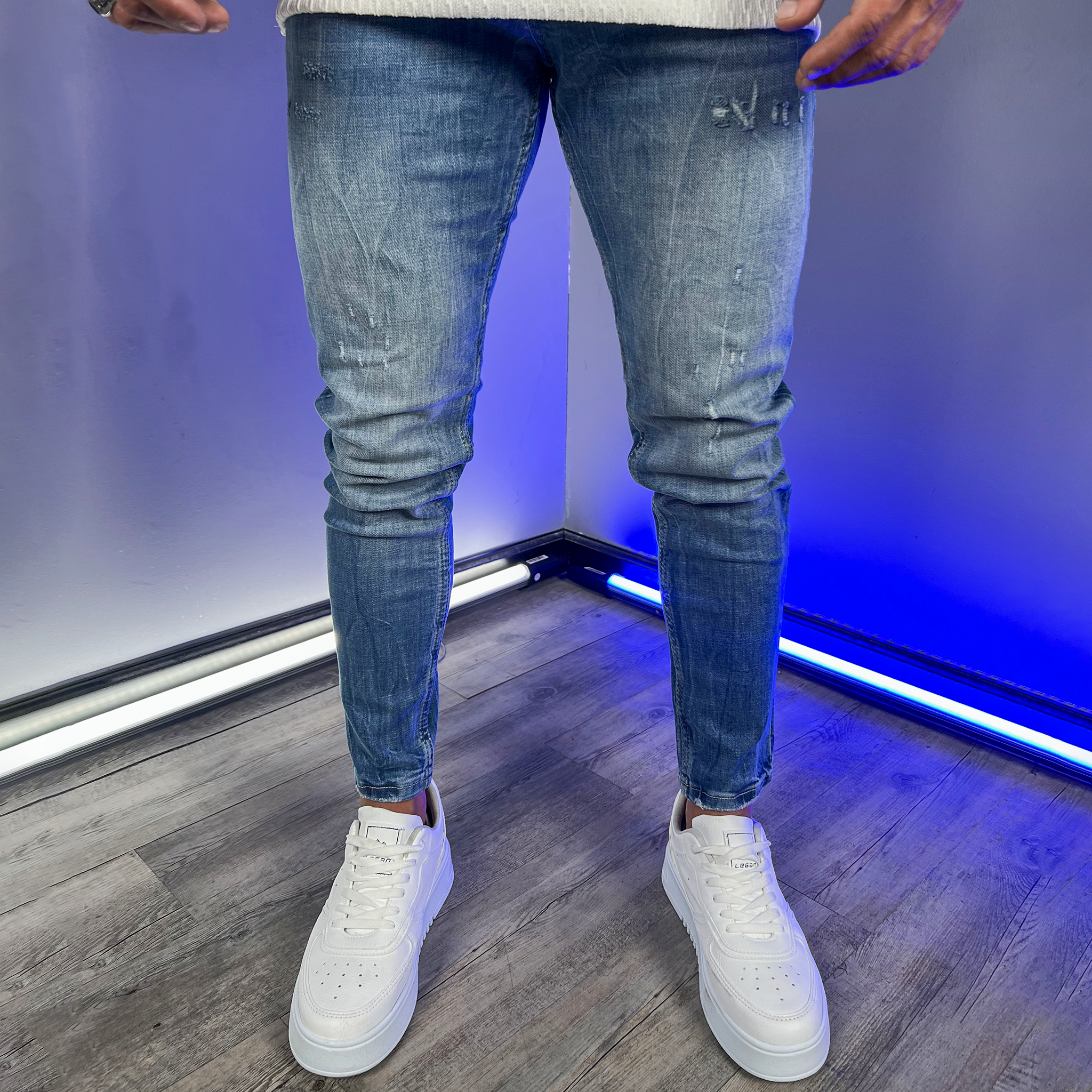 Distressed Jeans