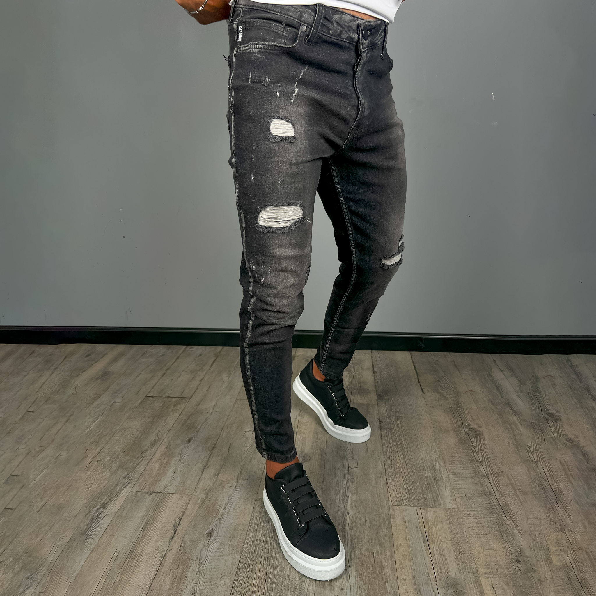 Distressed Jeans