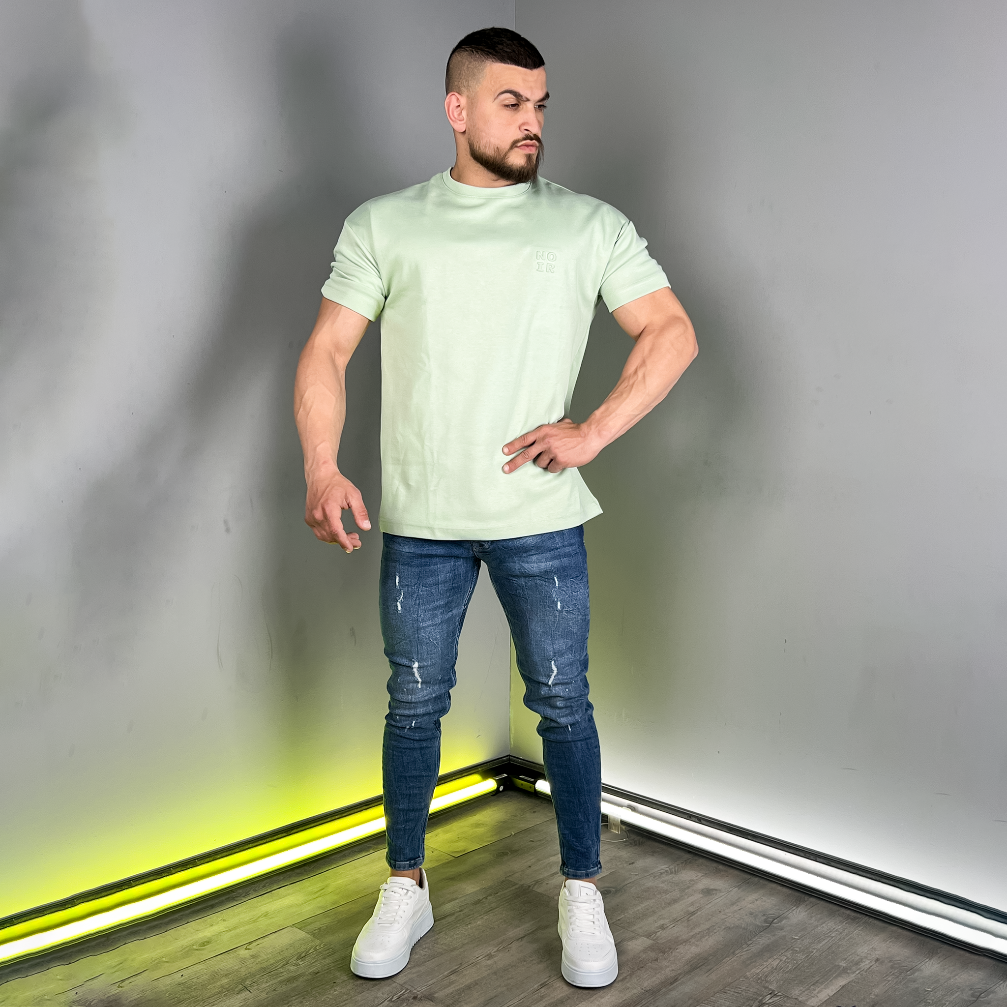 الزي الكامل