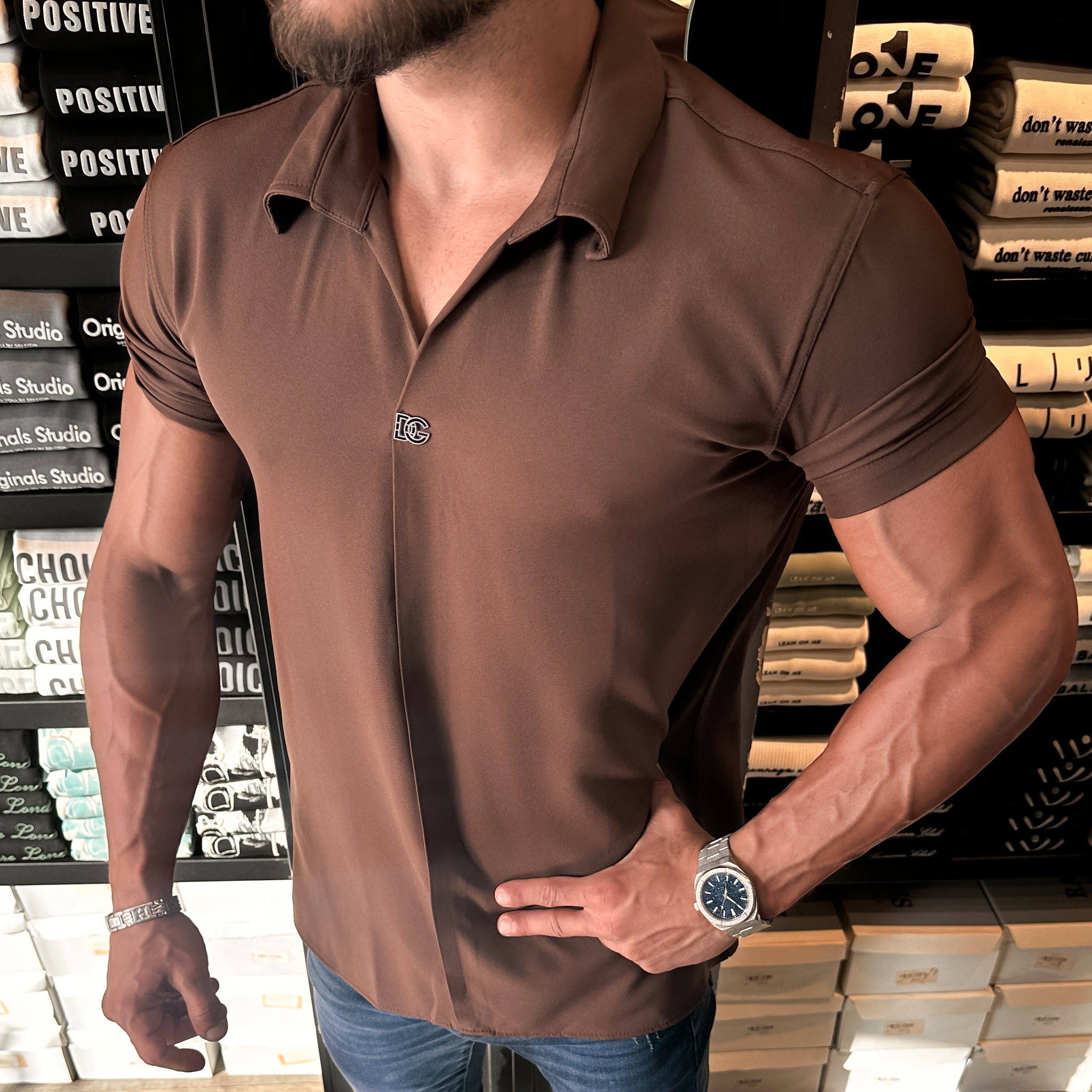 Short sleeve shirt