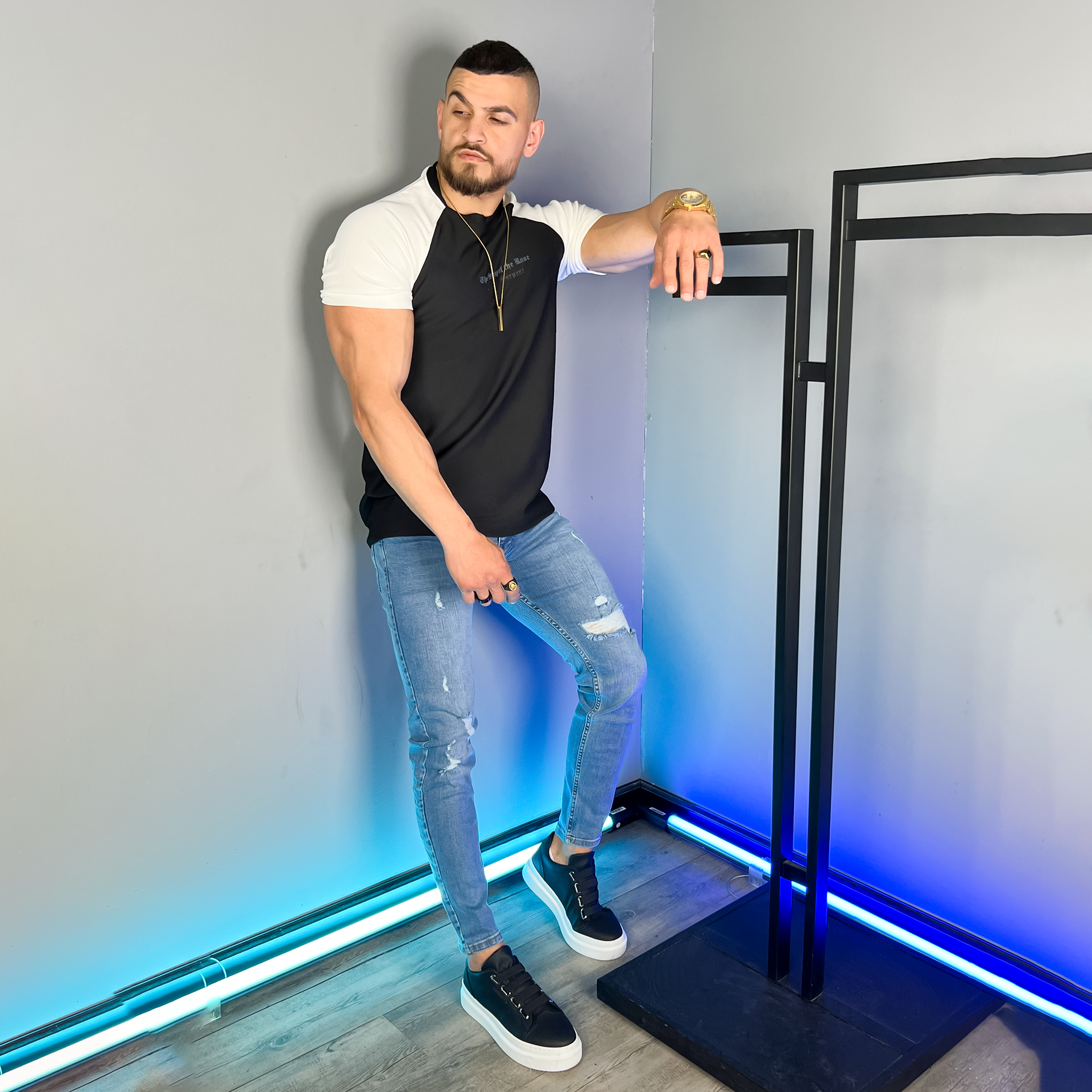 الزي الكامل