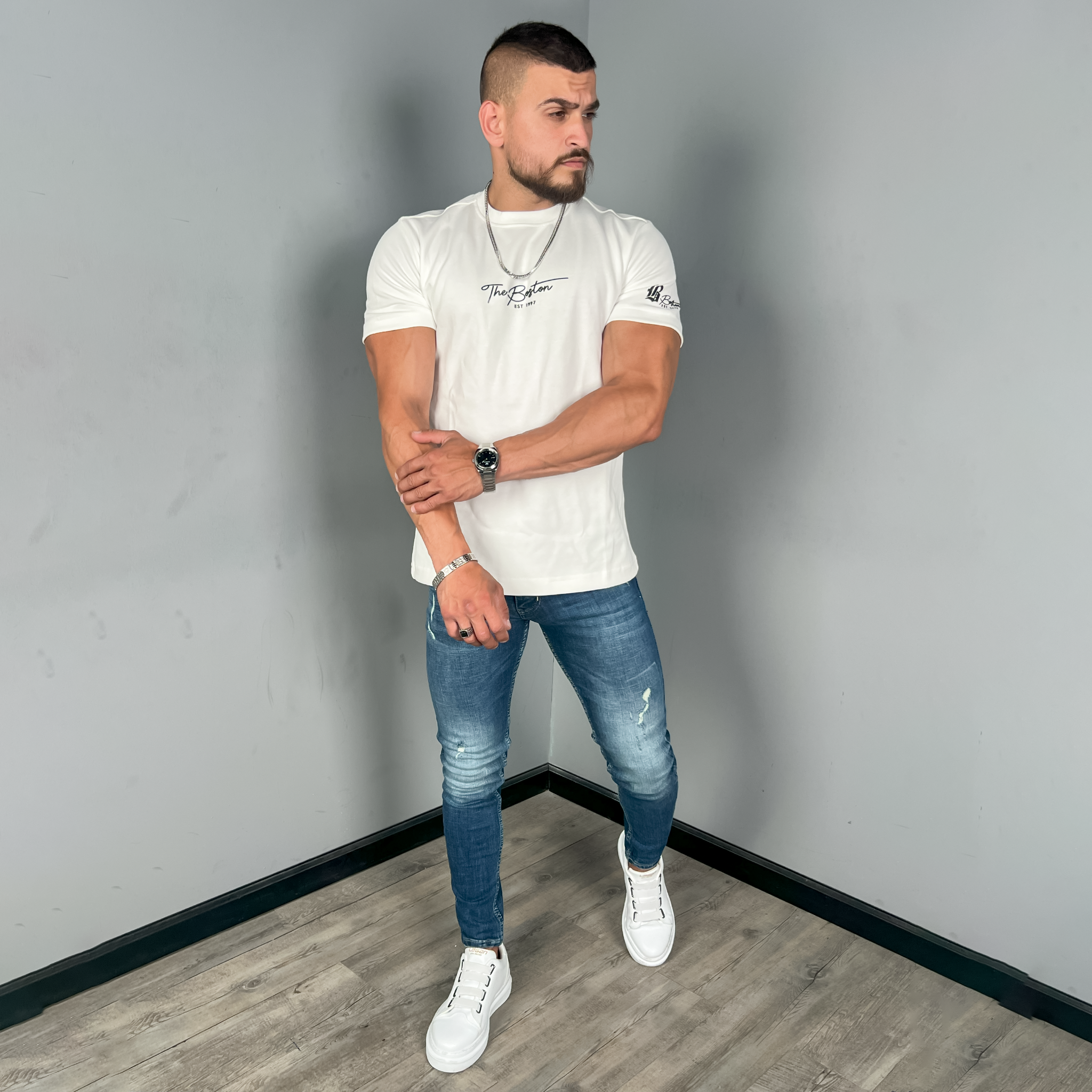 الزي الكامل