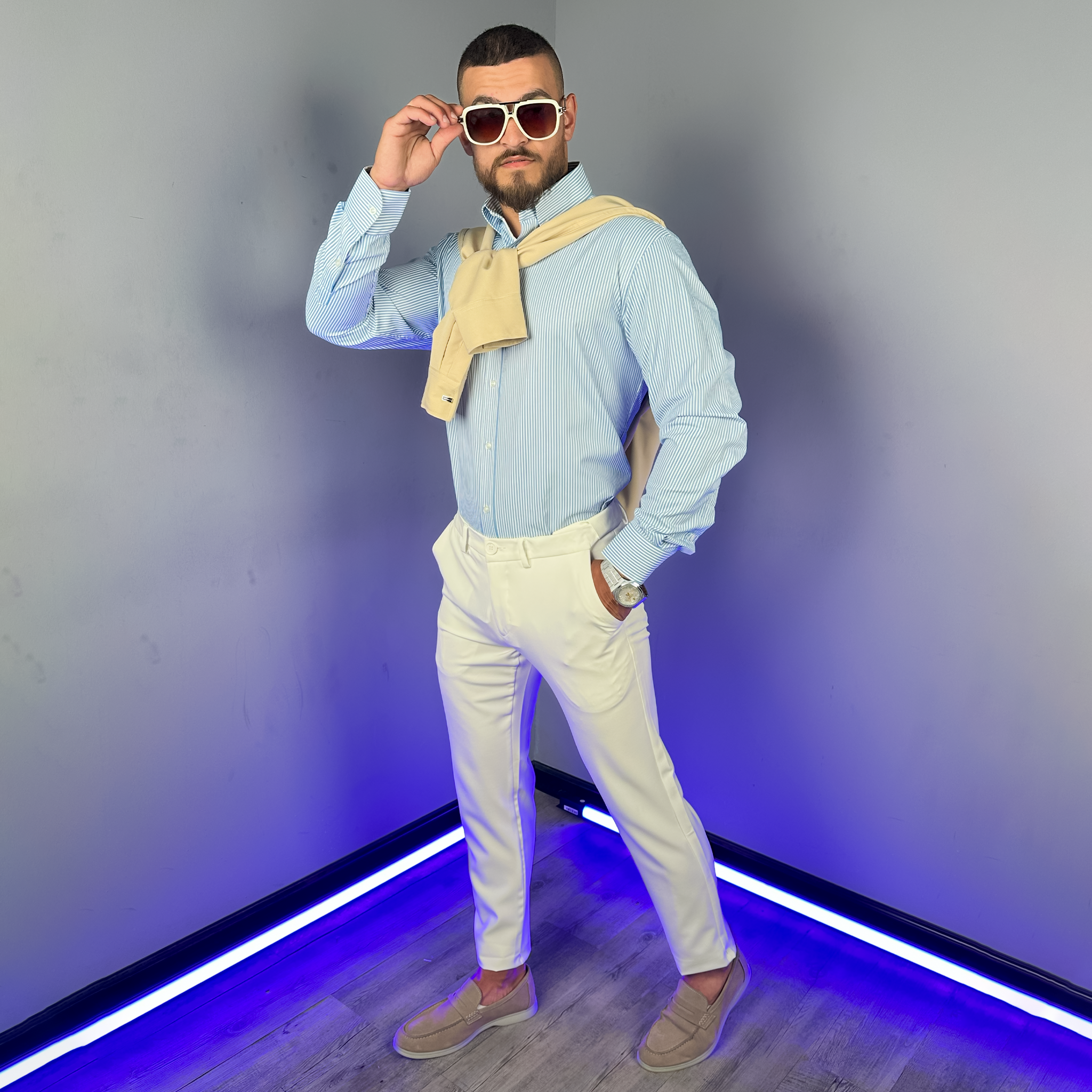 الزي الكامل