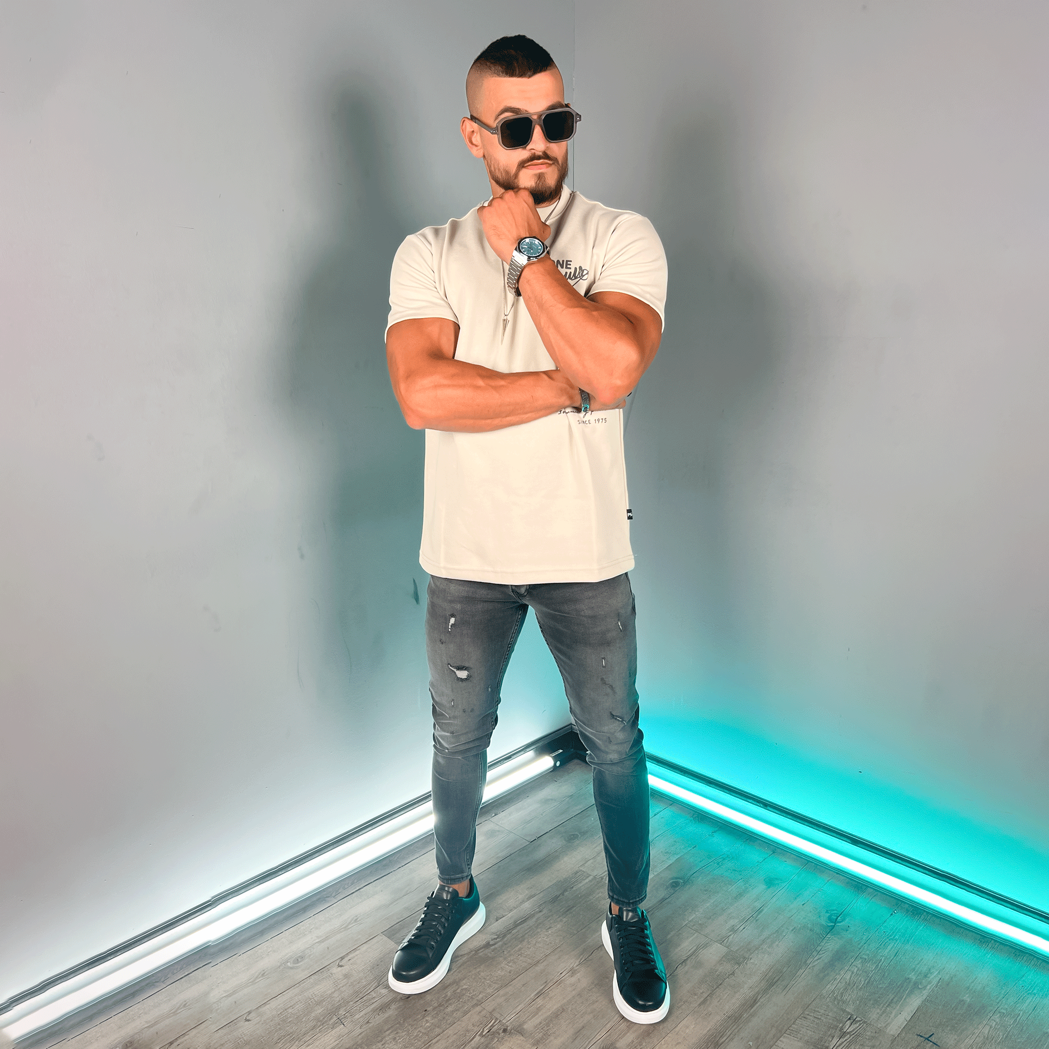 الزي الكامل