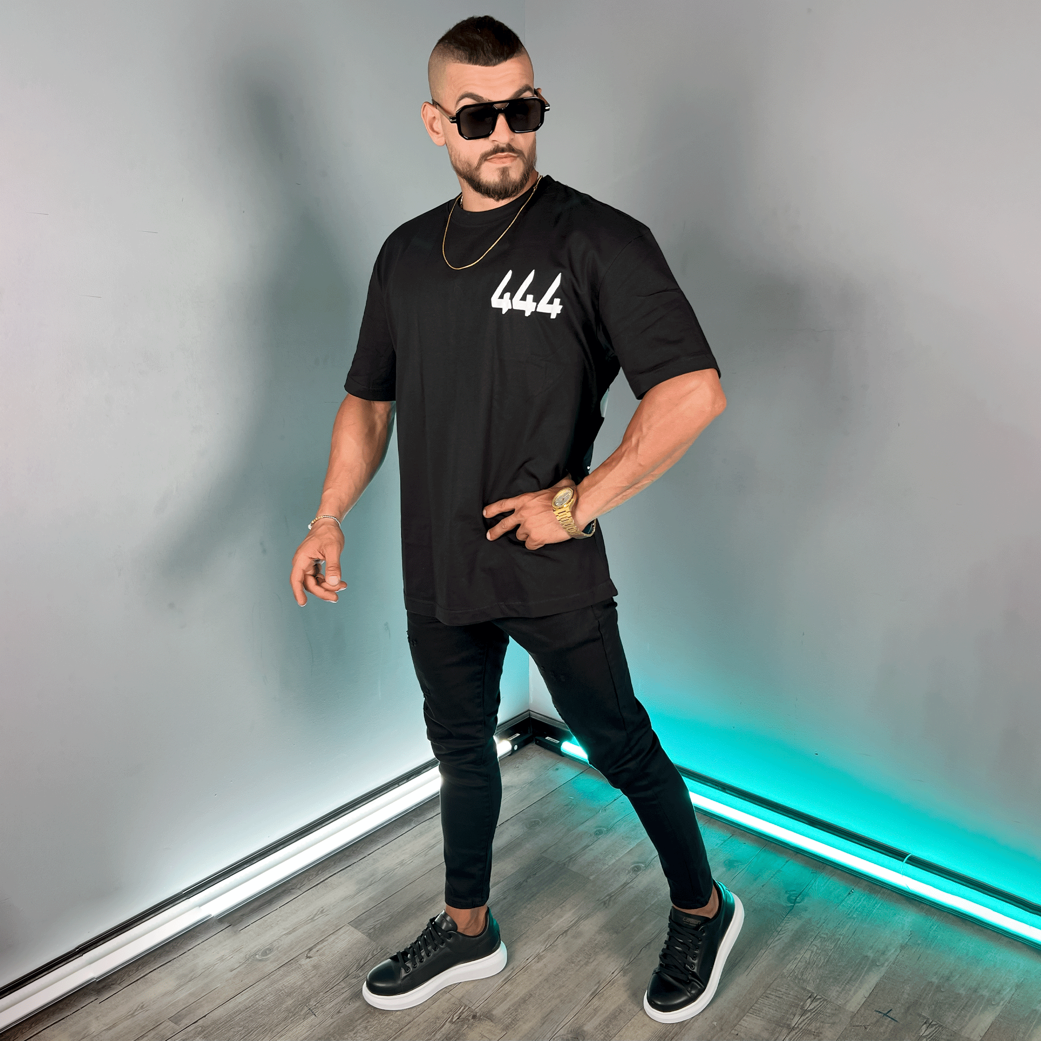 الزي الكامل