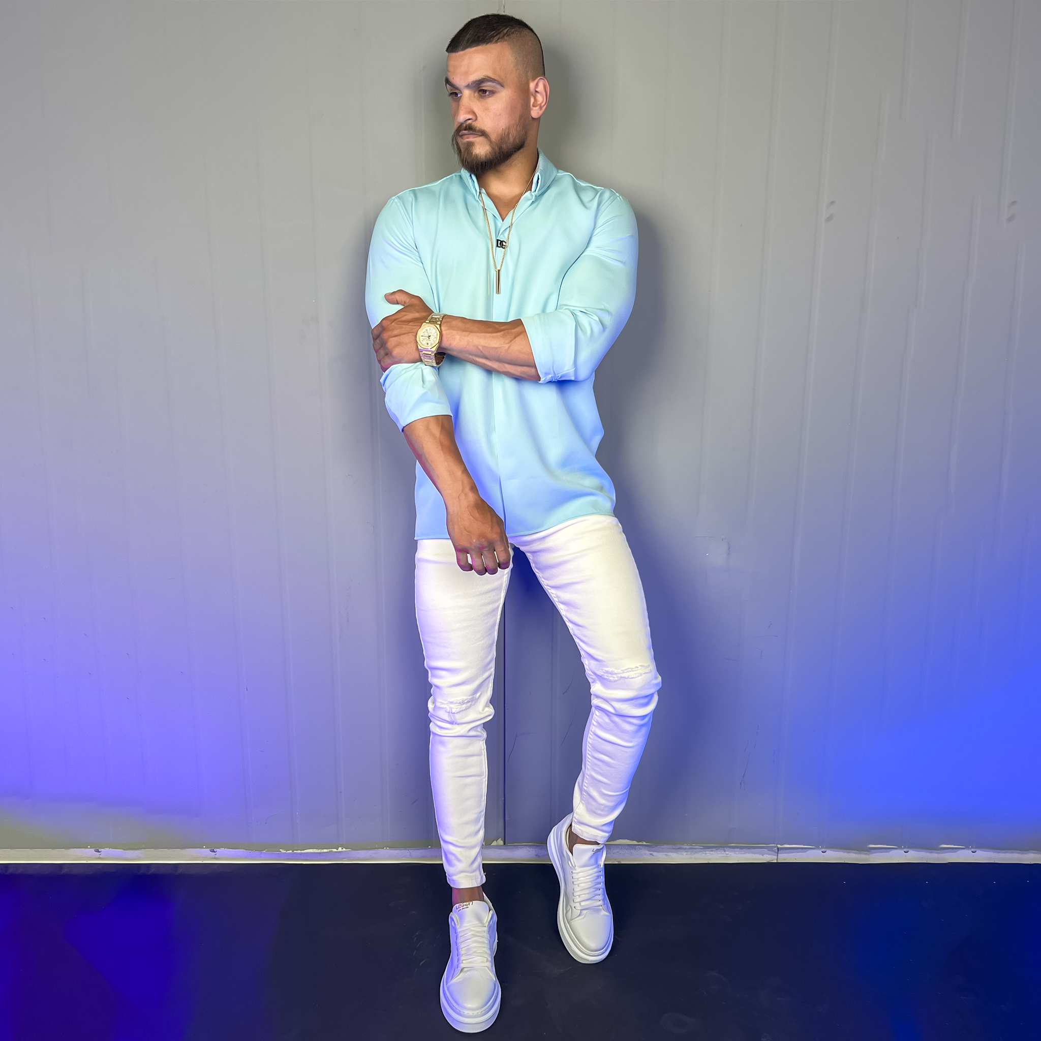 الزي الكامل