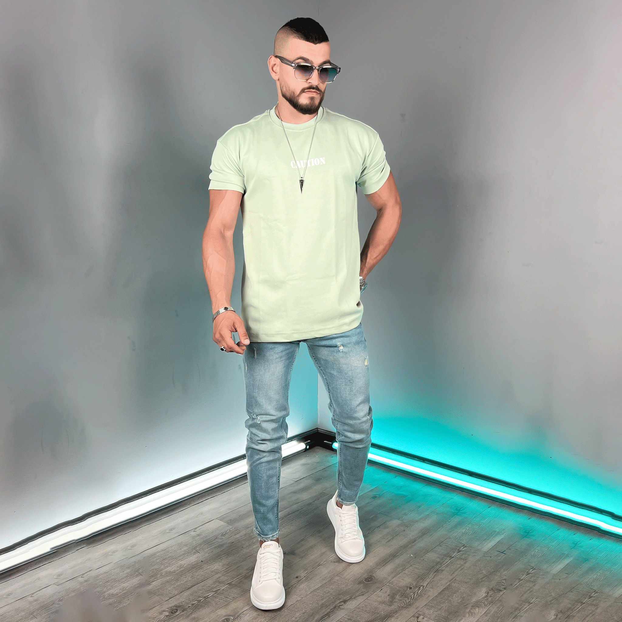 الزي الكامل