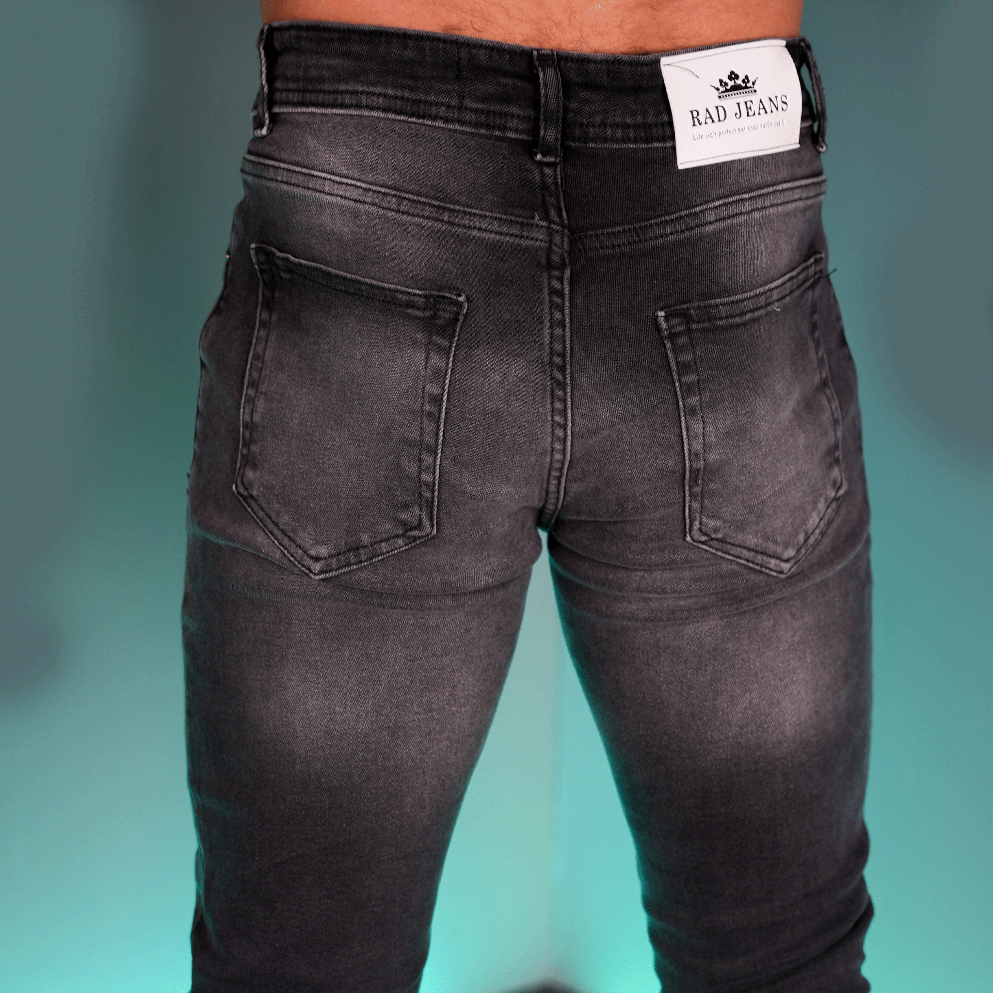 Distressed Jeans #D131