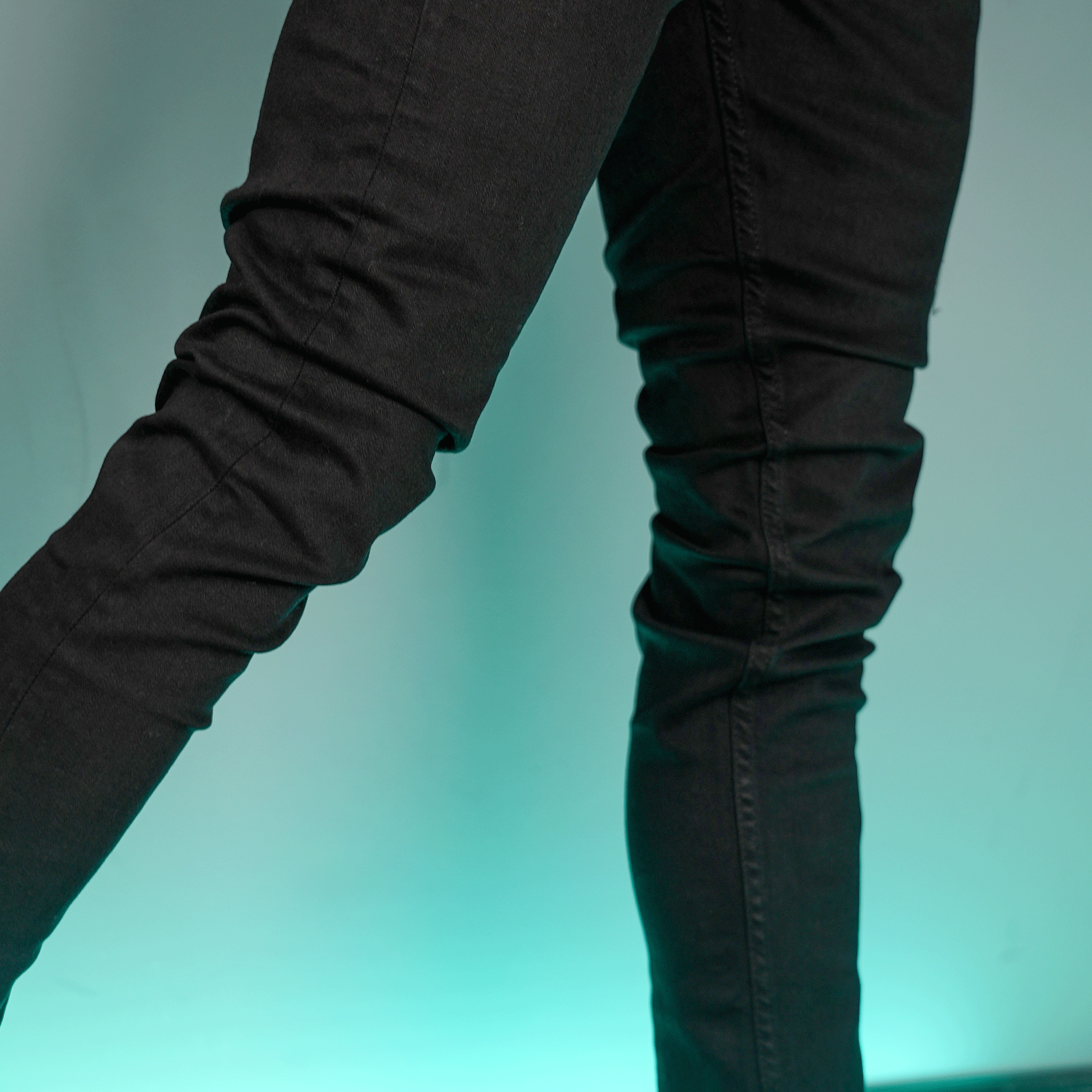 Distressed Jeans #D2004